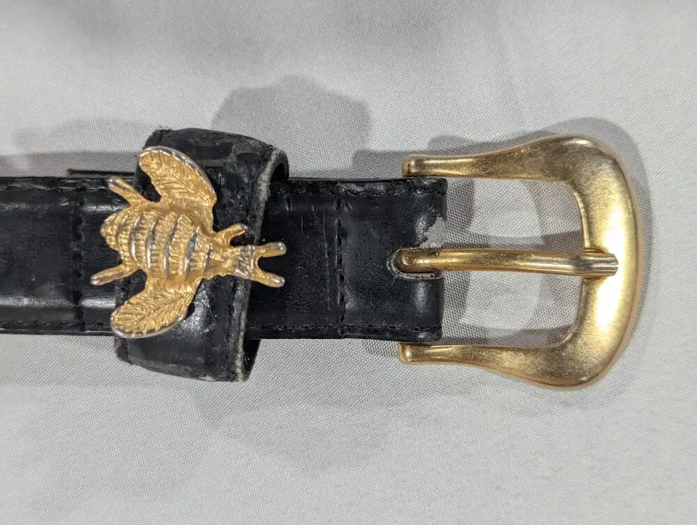Fashion Belt Womens S Black Genuine Leather Bee Frog Gold Medallion Skinny